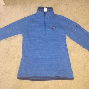 Ocean blue Patagonia pullover!